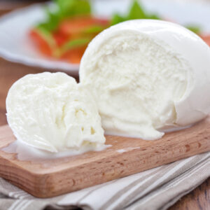 MOZZARELLA DI BUFALA AL PIATTO